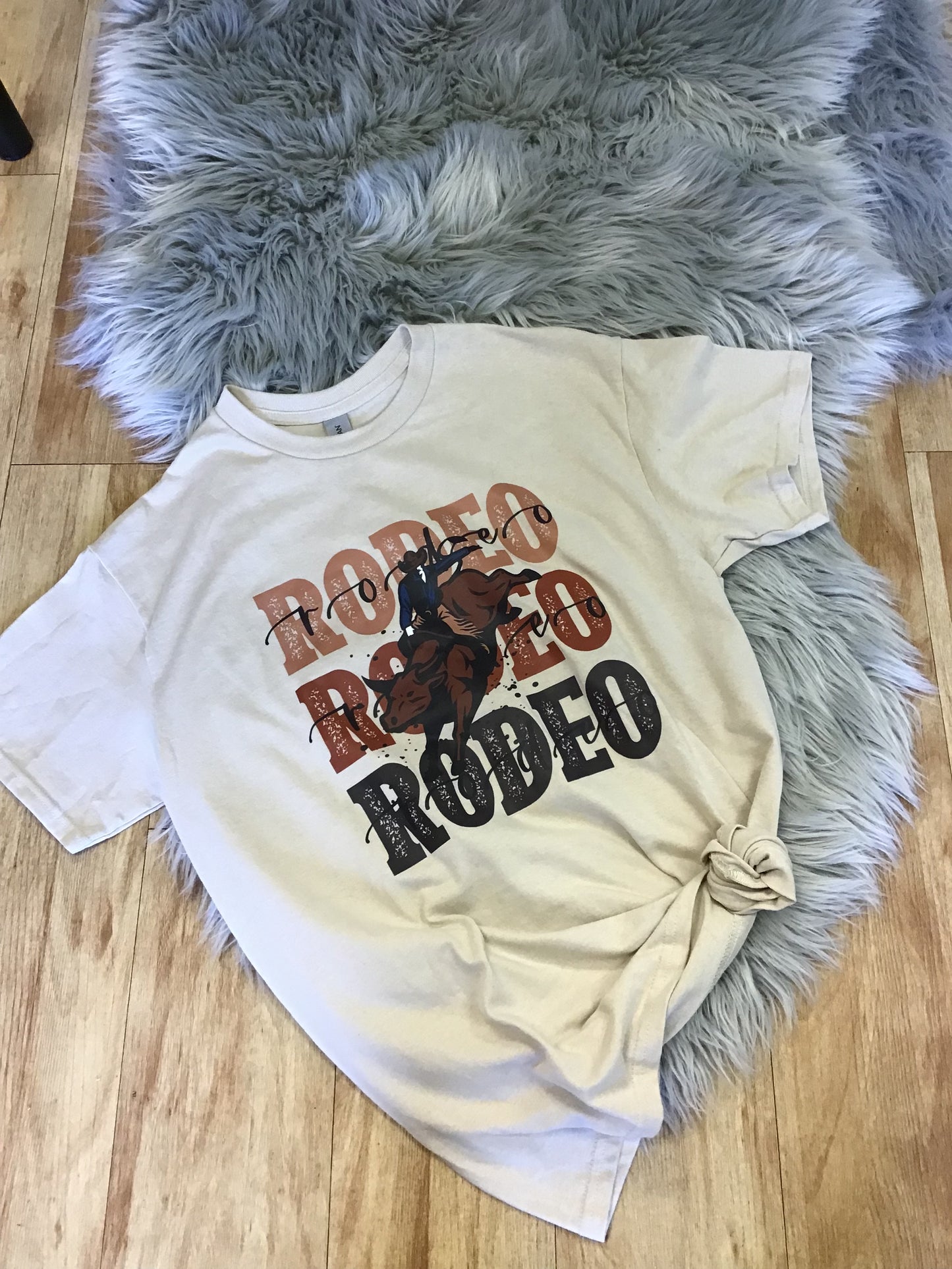 Rodeo Tee Medium