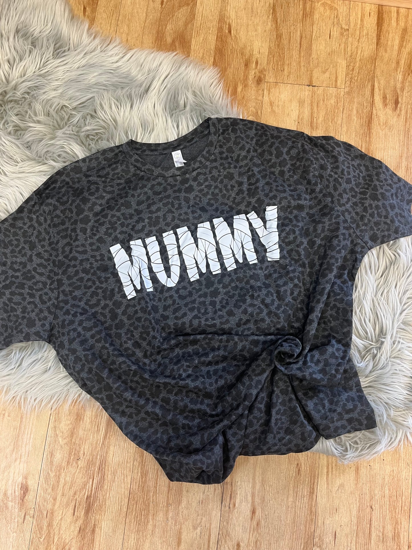 Mummy Tee