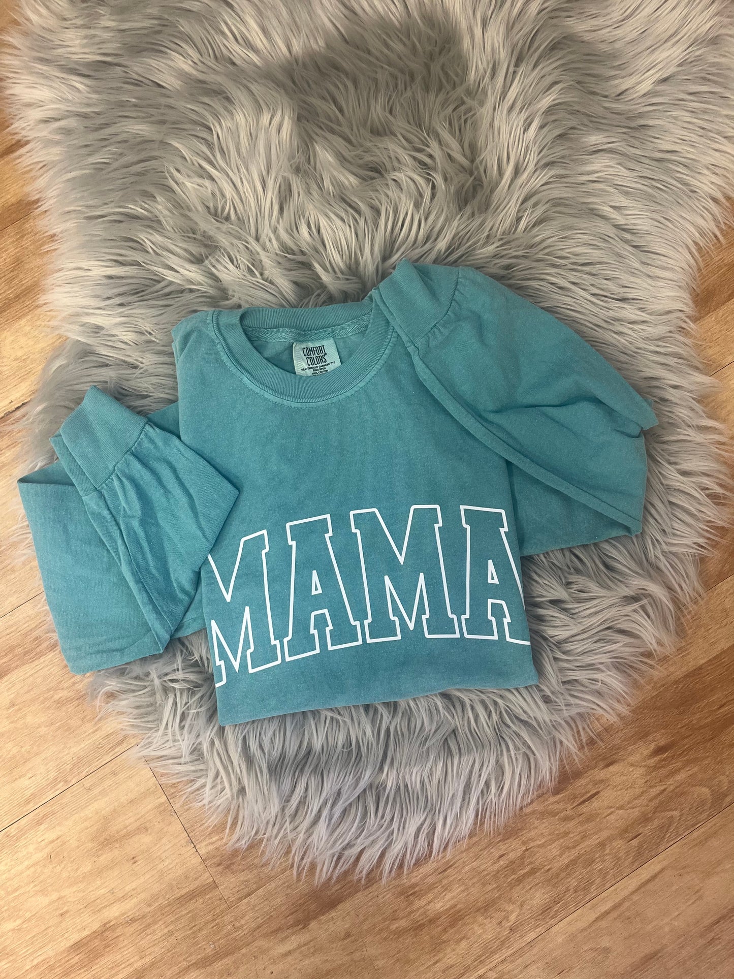 Long Sleeve Mama